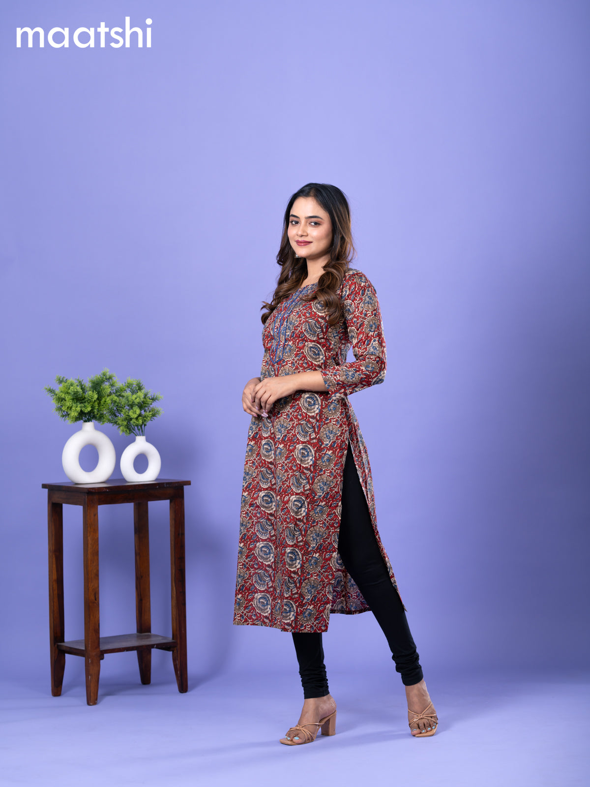 Cotton kurti maroon and blue with allover kalamkari prints & simple neck pattern and without pant
