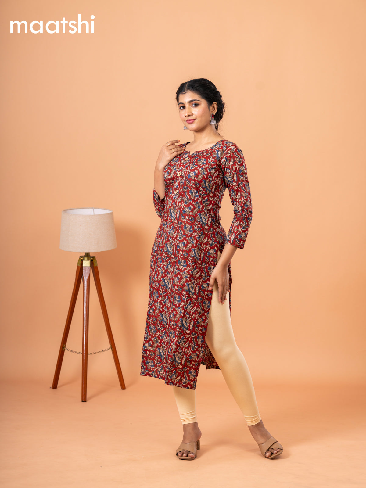 Cotton readymade kurti maroon with kalamkari prints & simple neck pattern and without pant