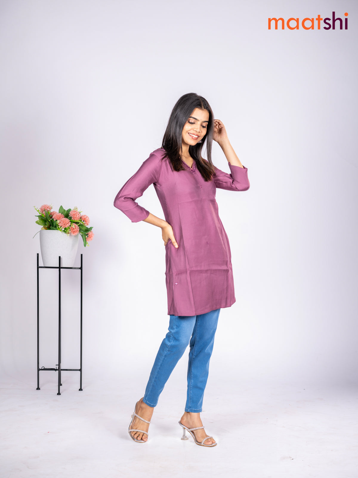 Rayon short kurti mauve pink with mirror embroidery work v neck pattern without pant