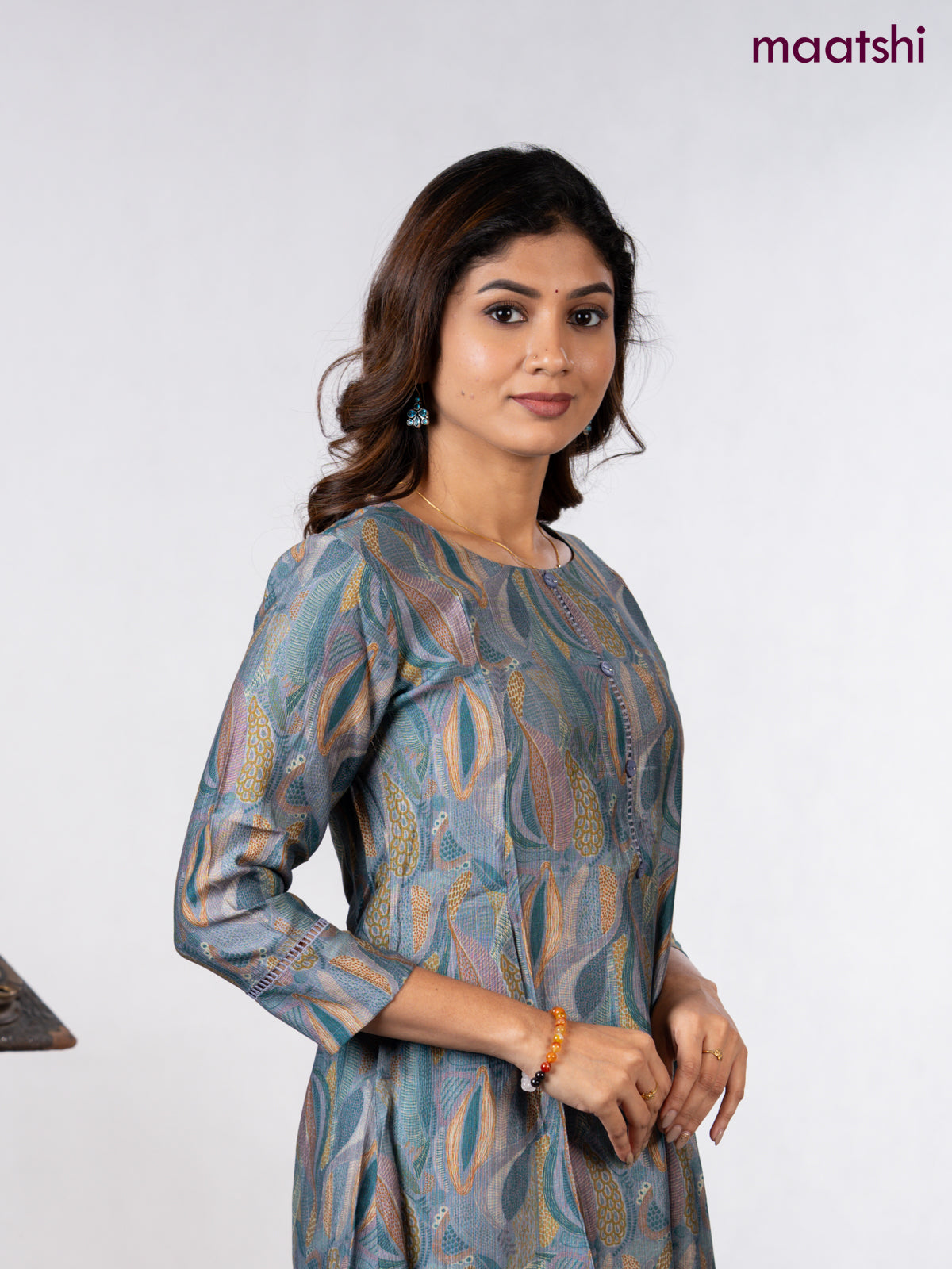 Rayon a-line kurti dark grey with allover prints & simple neck pattern without pant