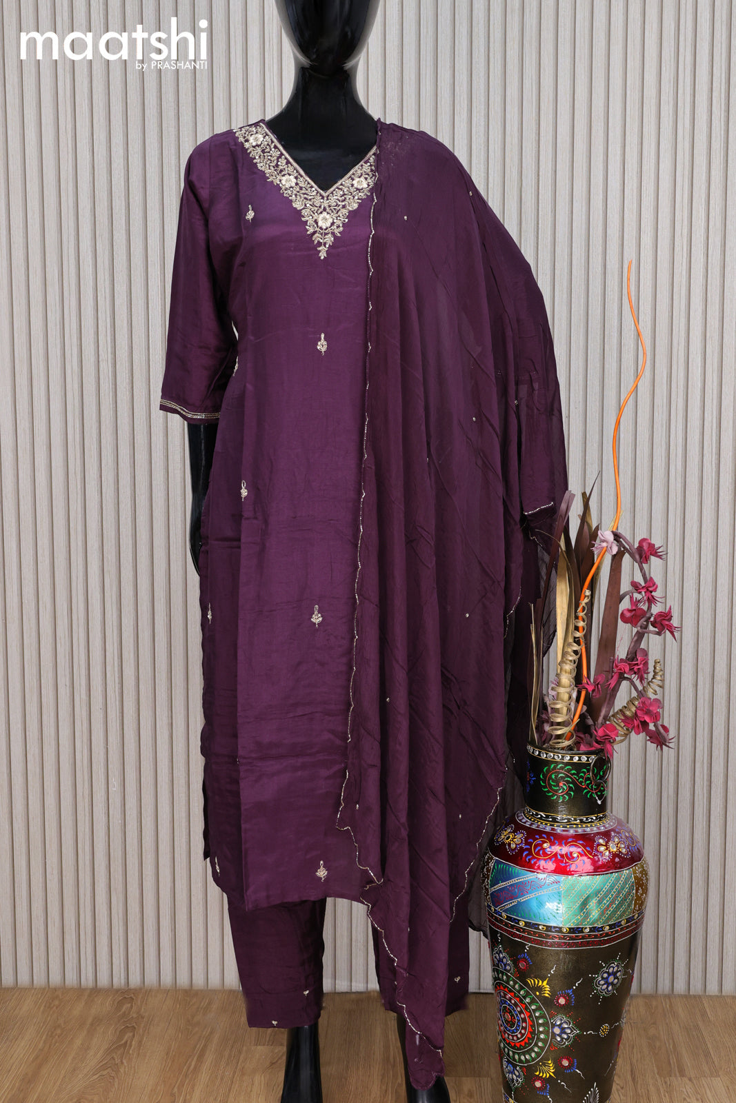 V neck salwar suit clearance