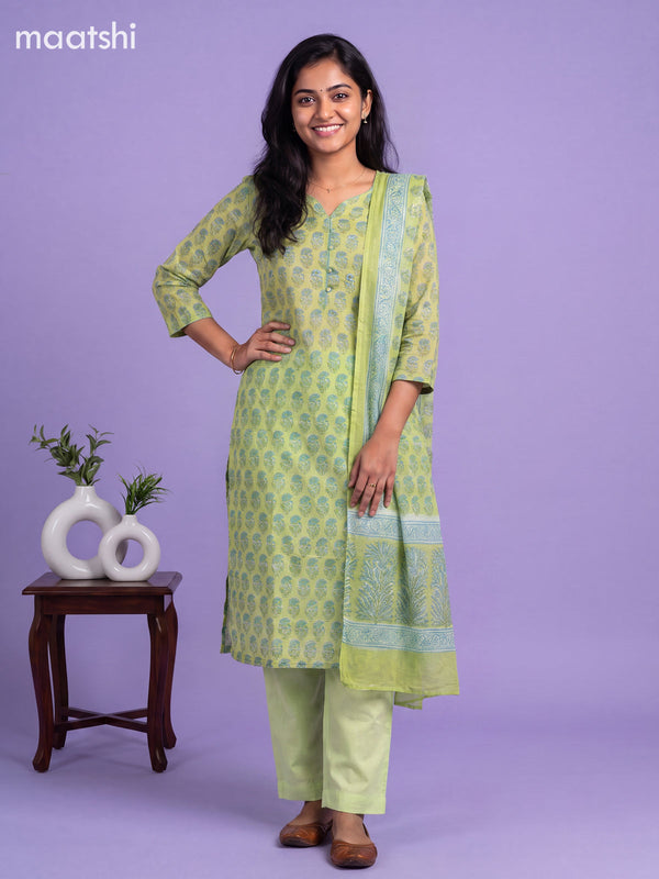 Pista Green Kota Floral Printed Straight Suit