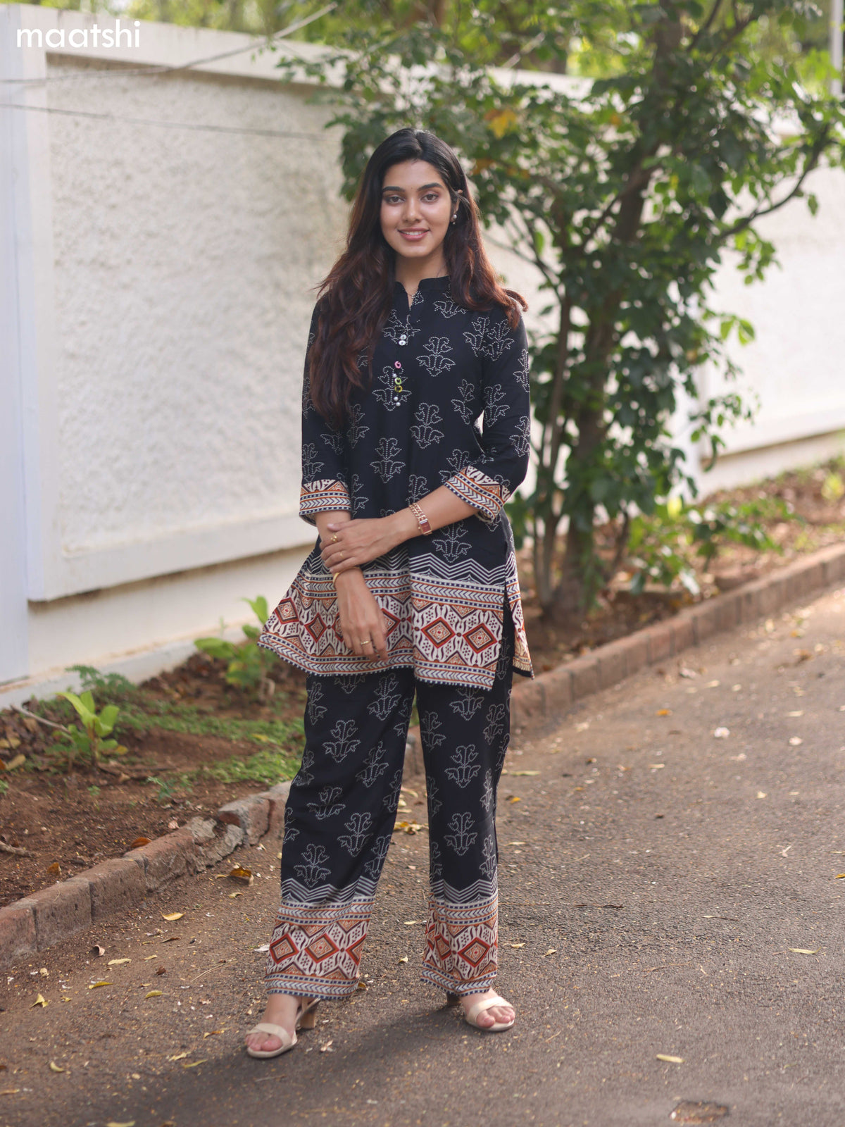 Black and Biege Cotton Printed Short Co-Ord Set