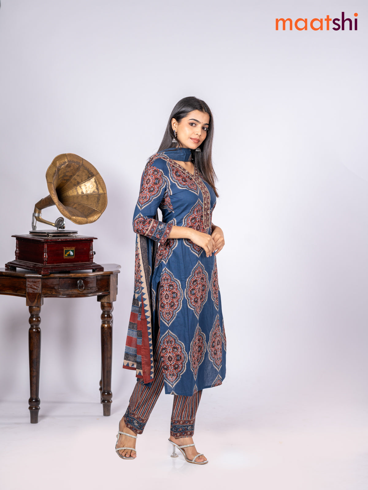 Cotton salwar suit navy blue and maroon with allover floral prints & sequin lace work v neck pattern and straight cut pant & dupatta
