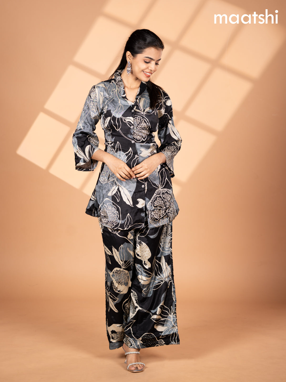 Crepe co-ord set black and grey cream with allover floral prints & collar neck pattern and straight cut pant