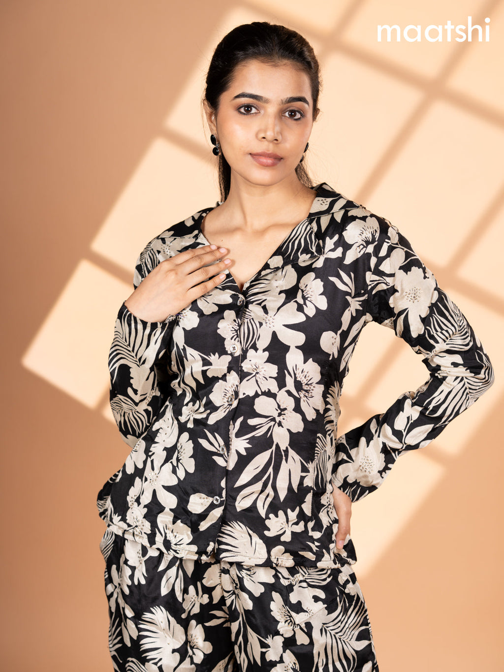 Crepe co-ord set black and cream with allover floral prints & collar neck pattern and straight cut pant
