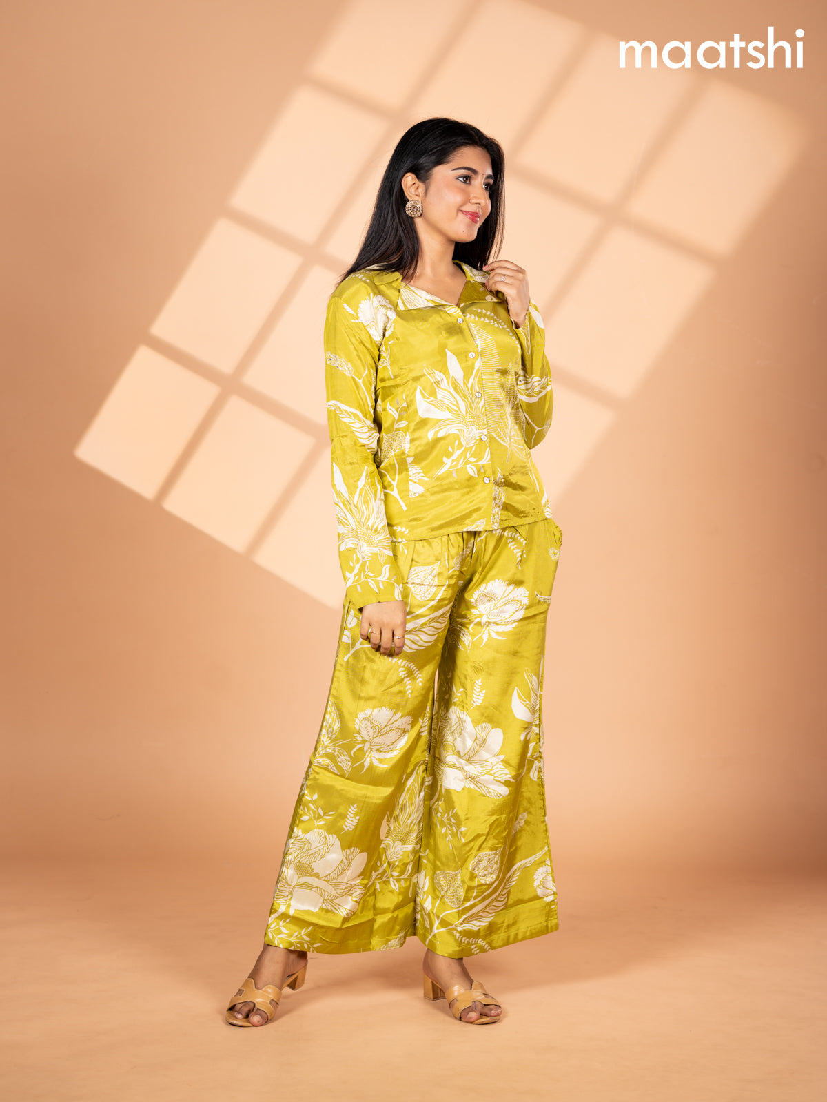 Crepe co-ord set lime green and cream with allover floral prints & collar neck pattern and straight cut pant