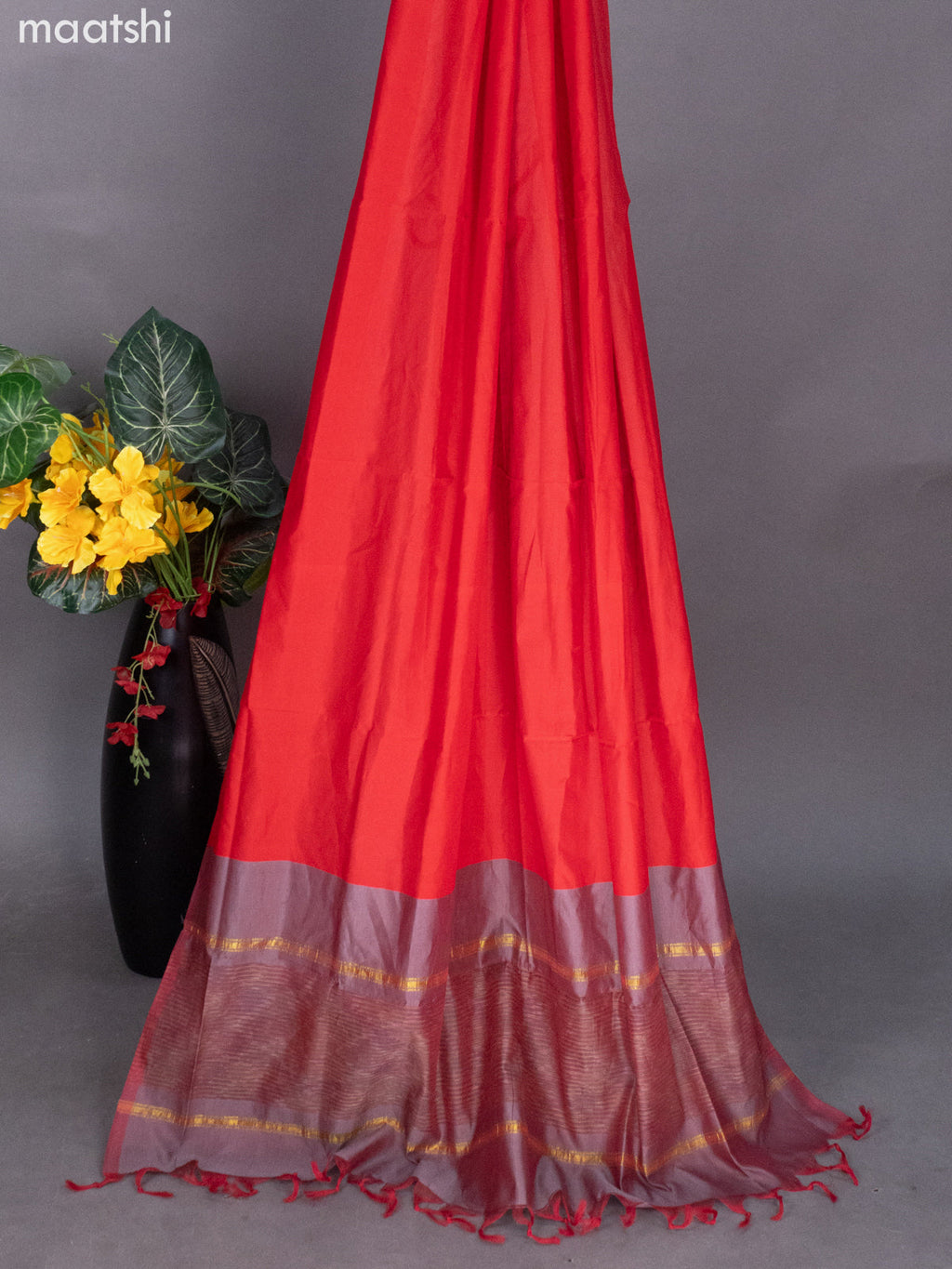 Dual Shade Of Grey and Red Ikat Dress Material With Ikat Weaves