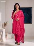 Pink Cotton Bandhini Printed Straight Suit