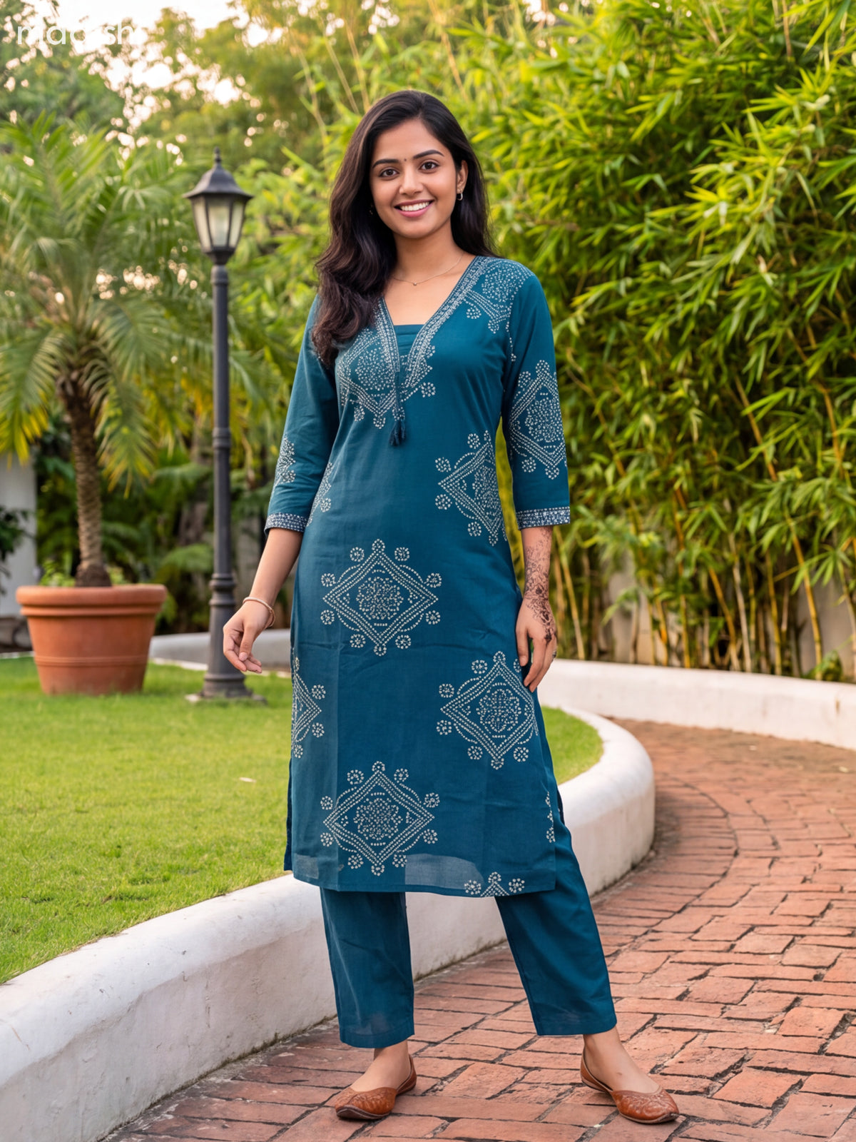 Peacock Green Cotton Bandhini Printed & Simple Embroidery Work Straight Suit