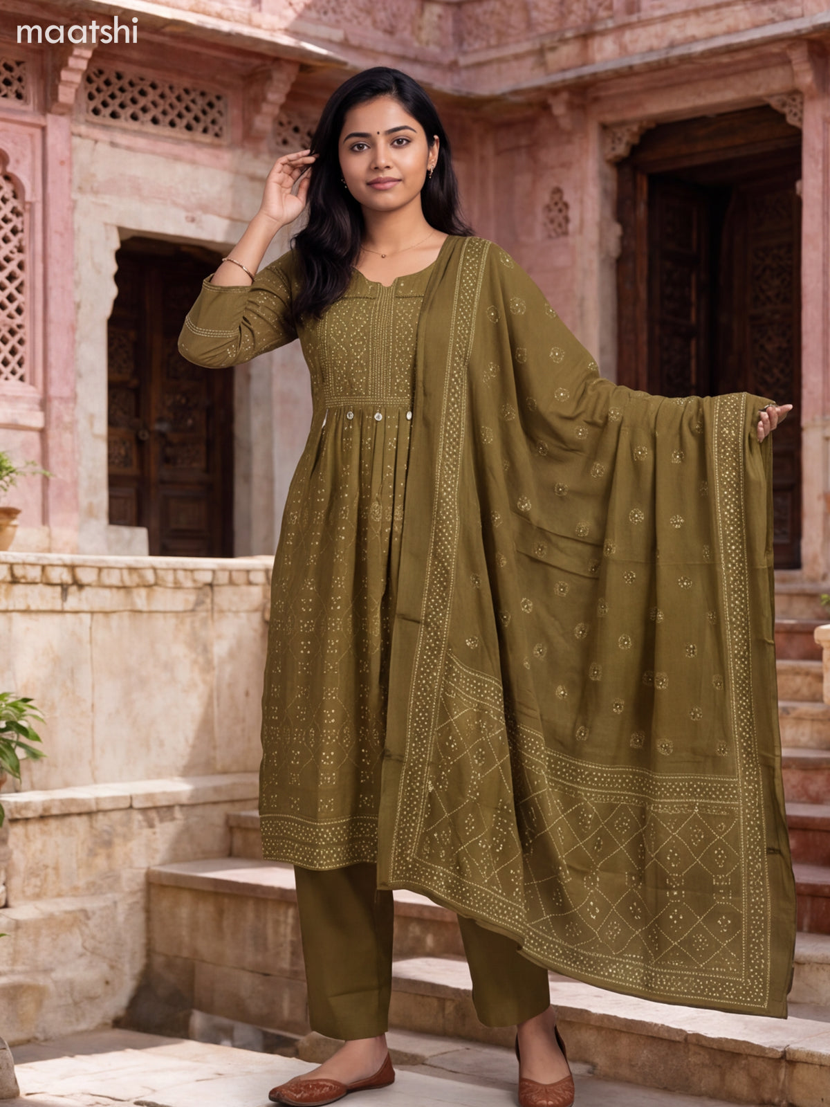 Mehendi Greeen Cotton Printed Straight Suit