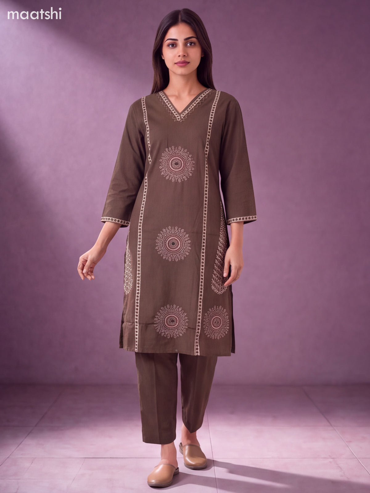 Elephant Grey Cotton Bandhini Printed & Simple Embroidery Work Straight Suit
