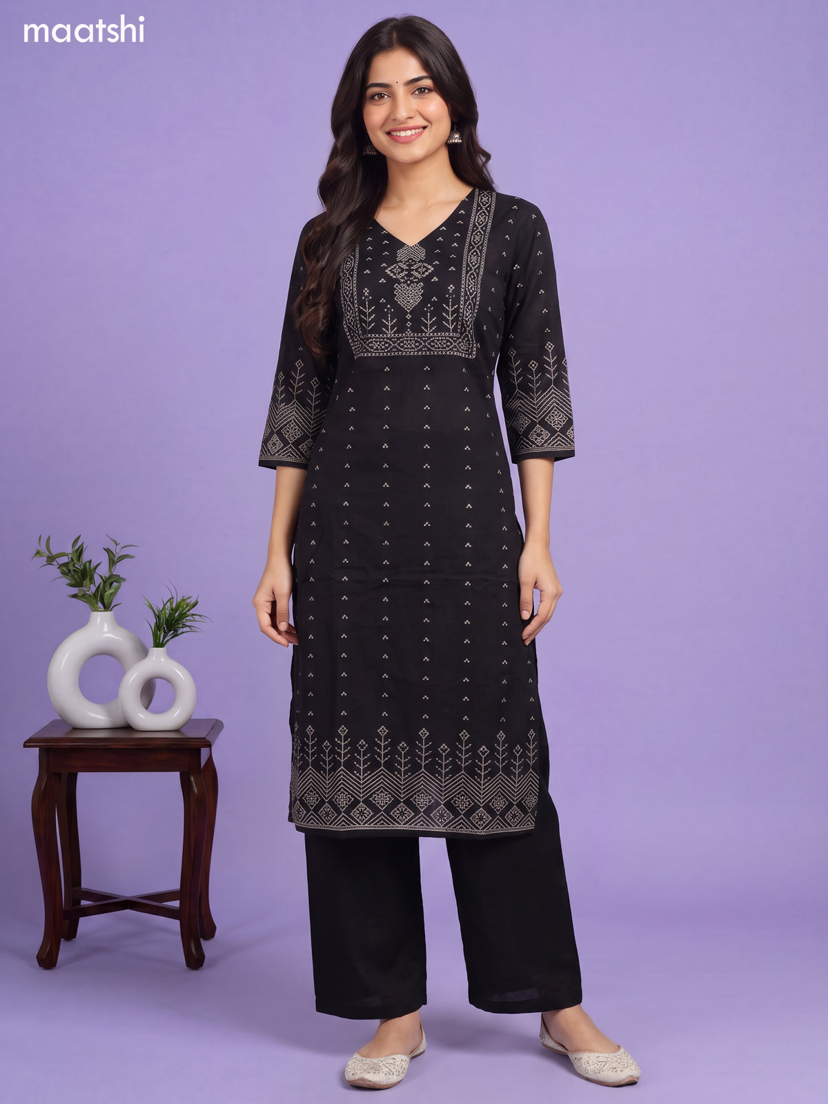 Black Cotton Bandhani Printed & Simple Embroidery Straight Suit