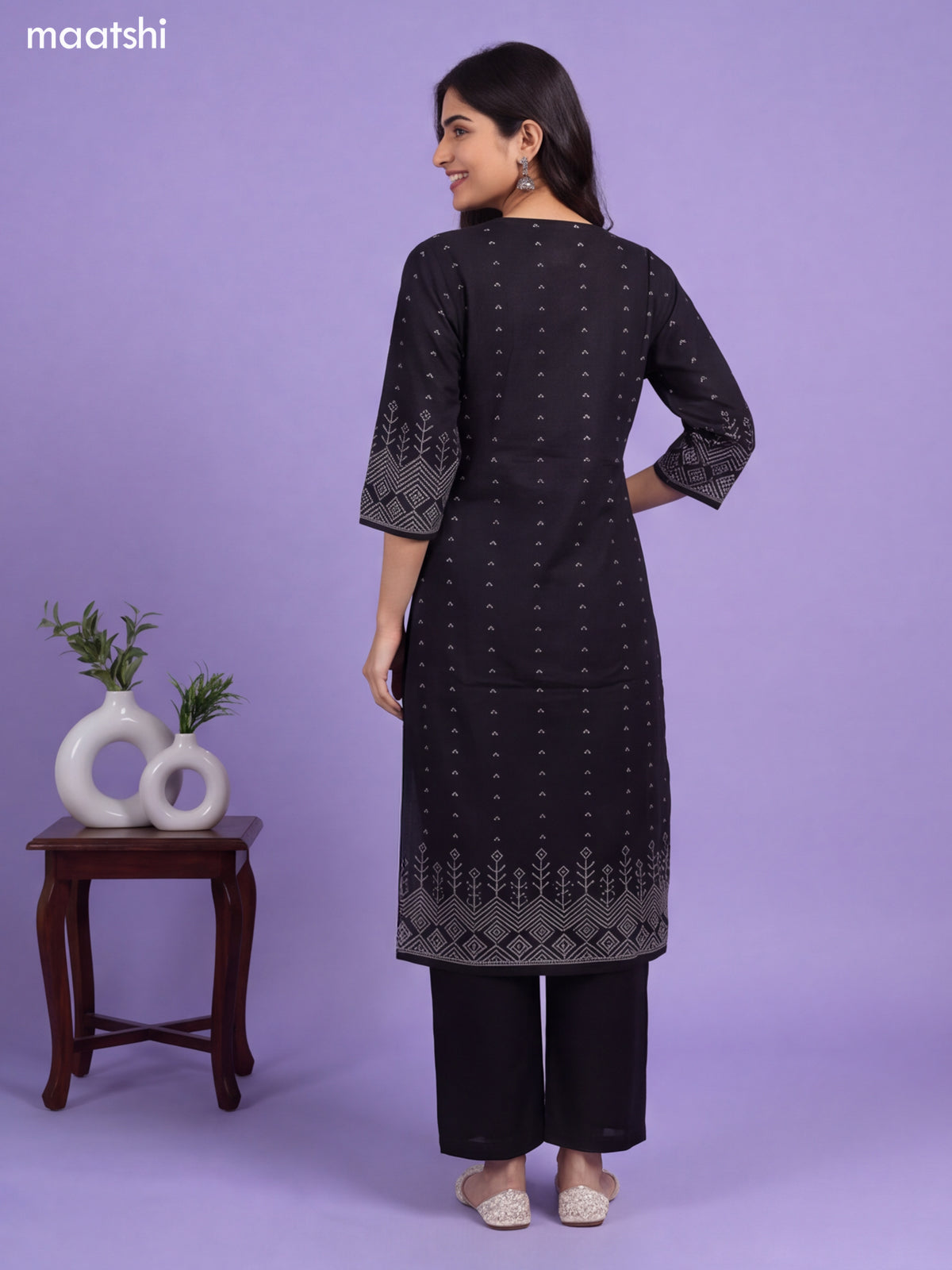Black Cotton Bandhani Printed & Simple Embroidery Straight Suit