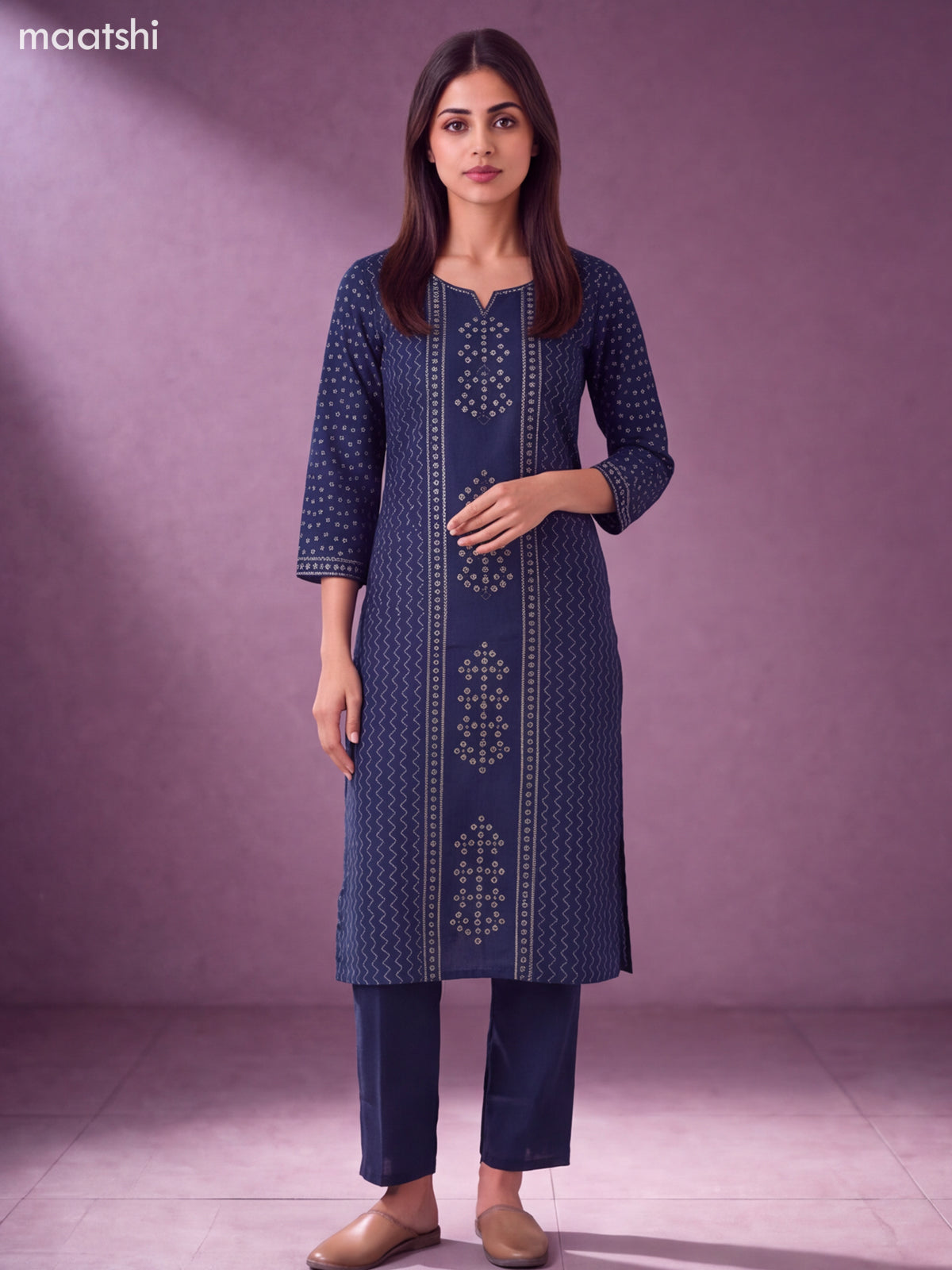 Navy Blue Cotton Bandhani Printed Straight Suit