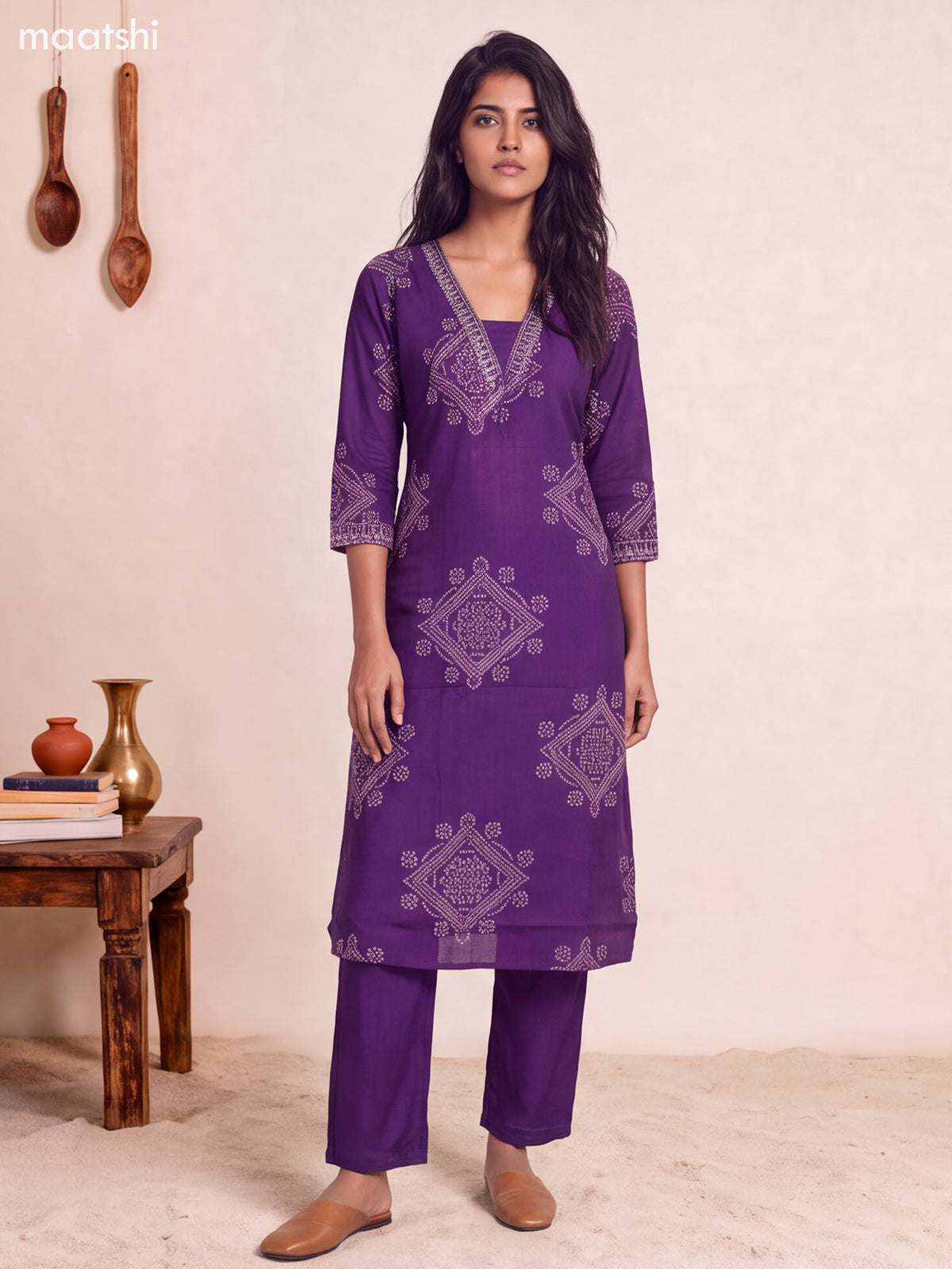 Violet Cotton Bandhani Printed Straight Suit