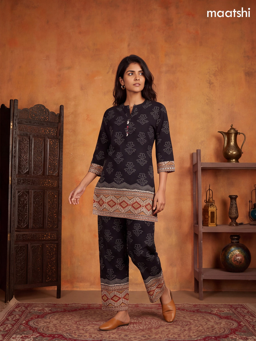 Black and Biege Cotton Printed Short Co-Ord Set