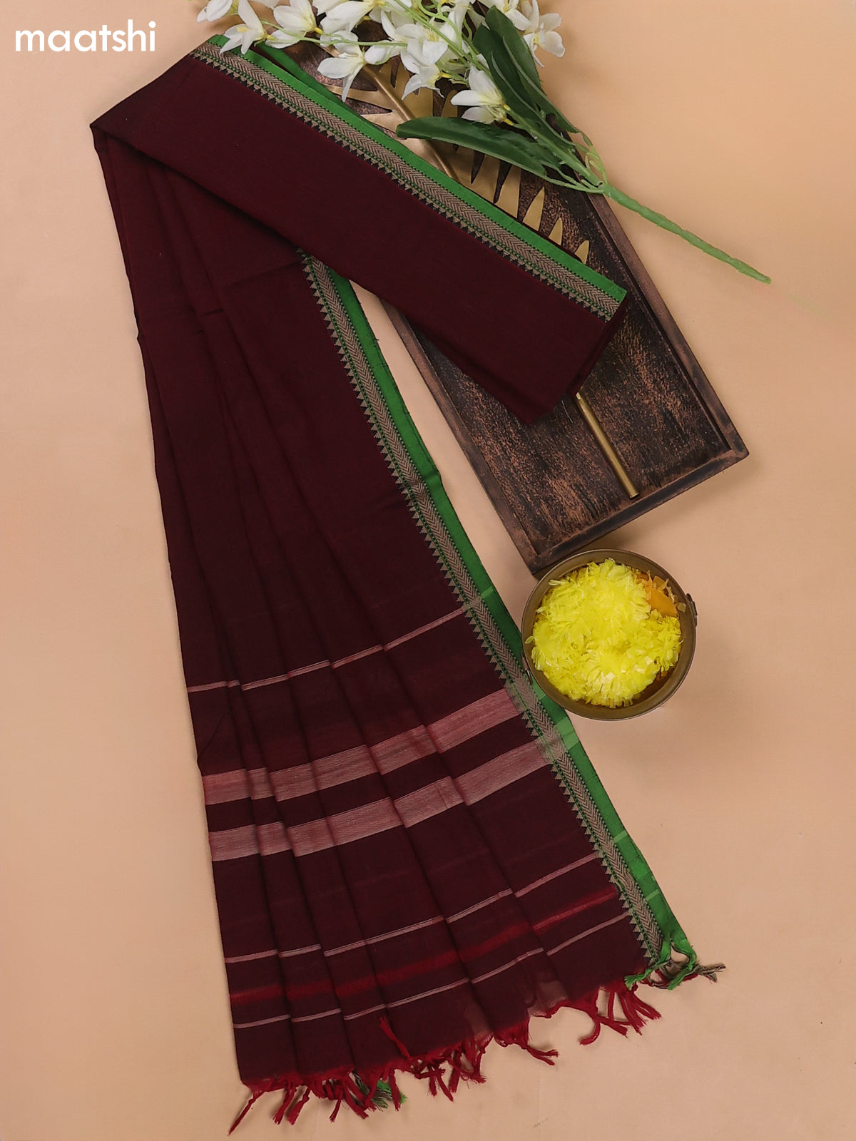 Maroon and Green Narayanpet Cotton Dress Materials With A Plain Body and Thread Woven Border