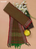 Manthulir Green and Red Narayanpet Cotton Dress Materials With A Plain Body and Thread Woven Border