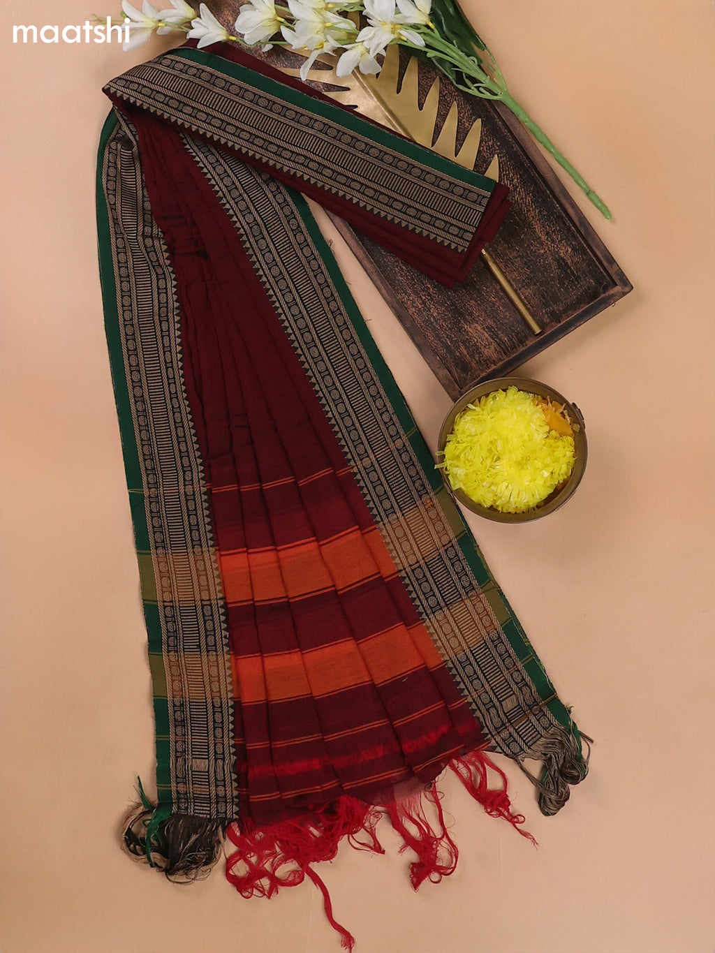 Maroon and Green Narayanpet Cotton Dress Materials With A Plain Body and Thread Woven Border