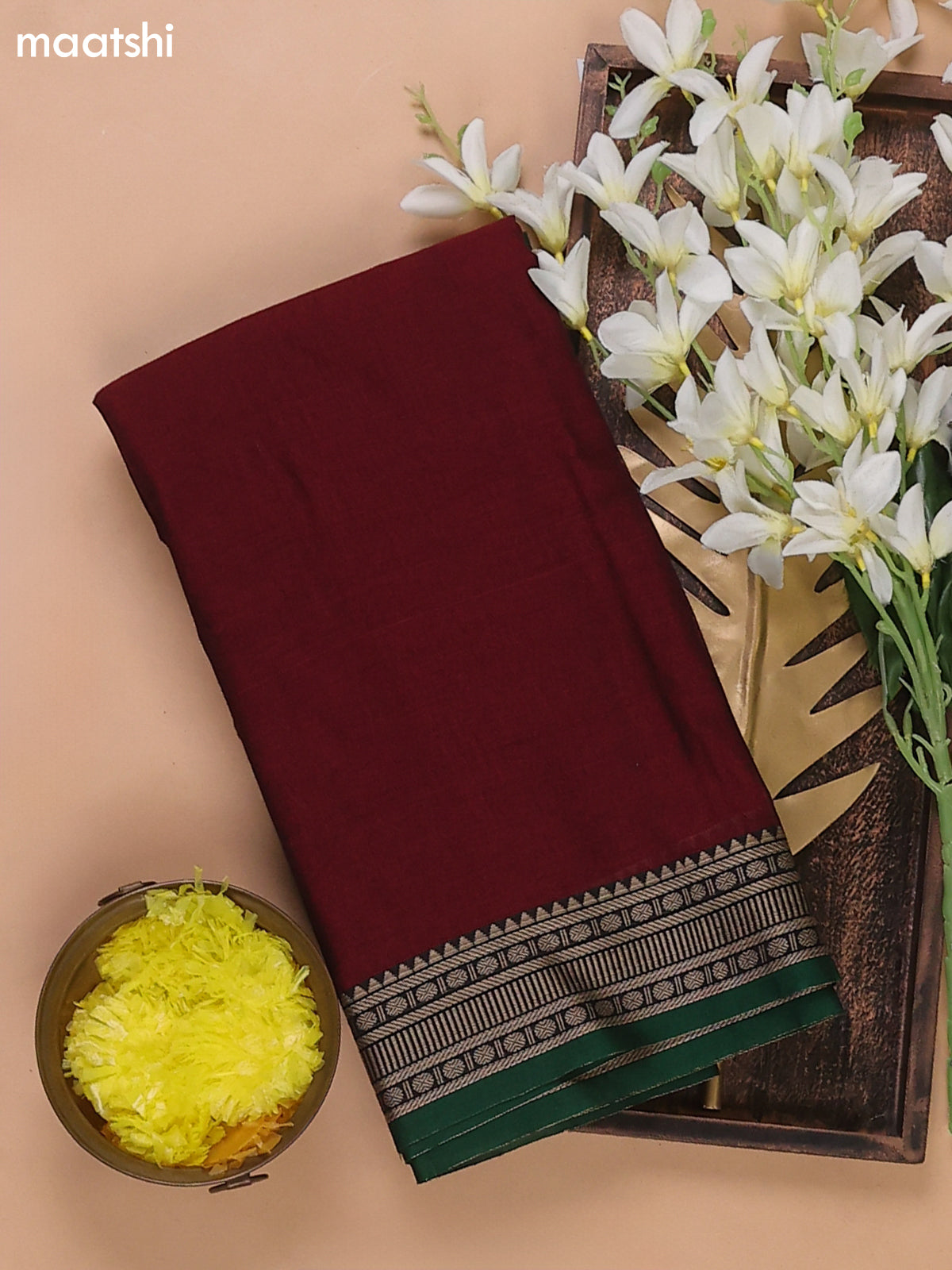 Maroon and Green Narayanpet Cotton Dress Materials With A Plain Body and Thread Woven Border