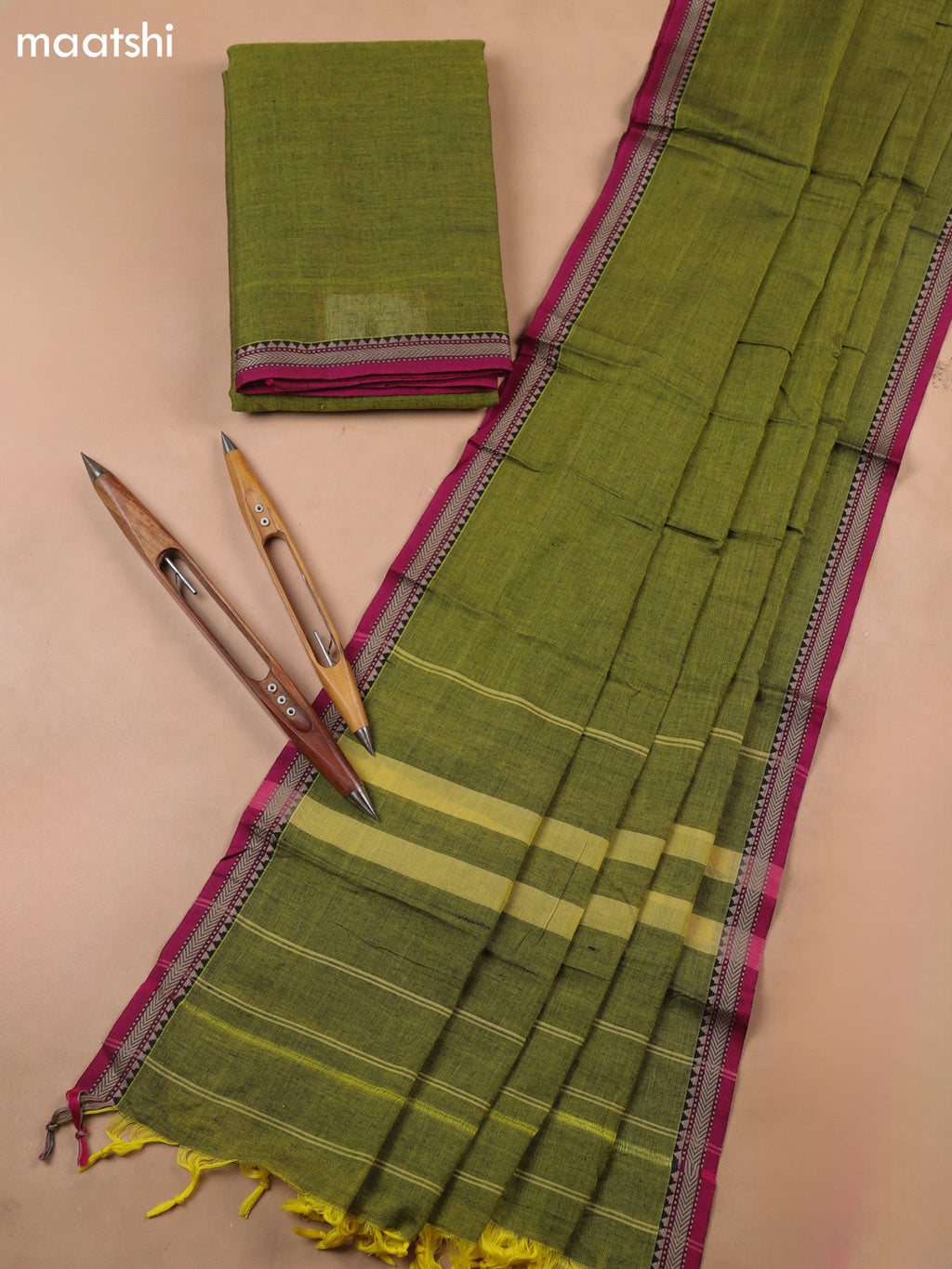 Mehandi Green Narayanpet Cotton Dress Materials With A Plain Body and Thread-Woven Border