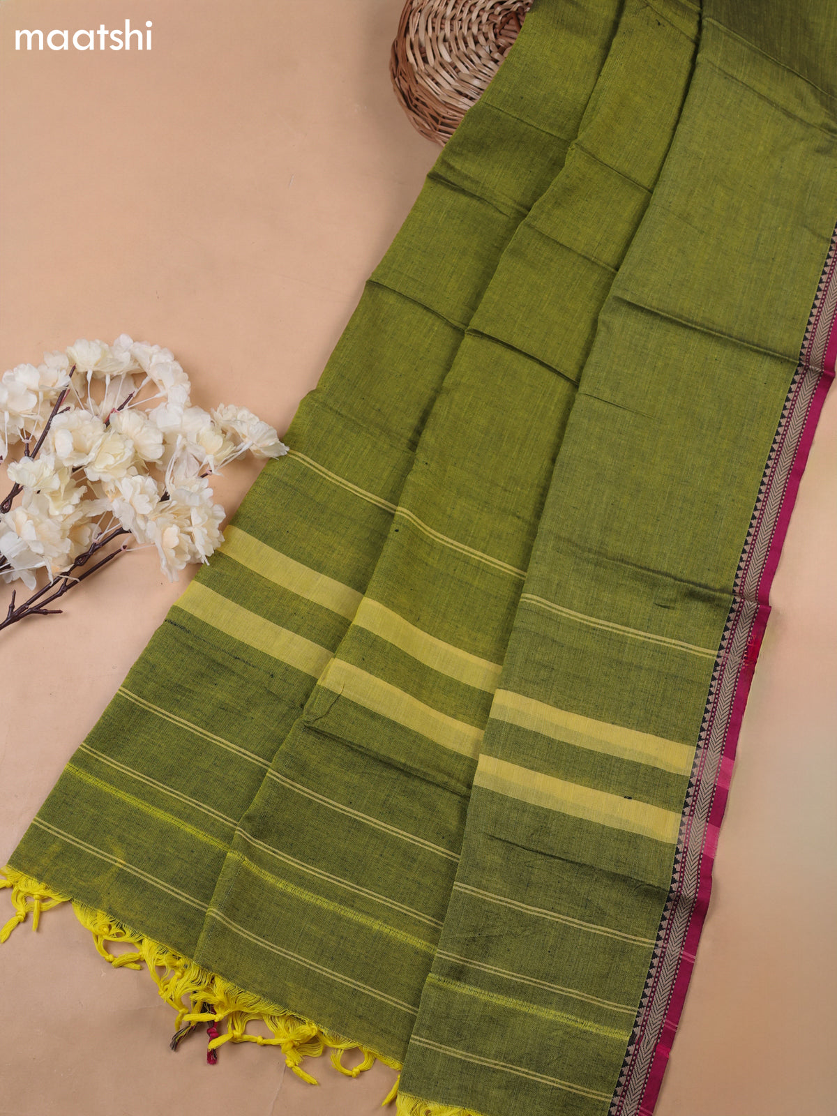 Mehandi Green Narayanpet Cotton Dress Materials With A Plain Body and Thread-Woven Border