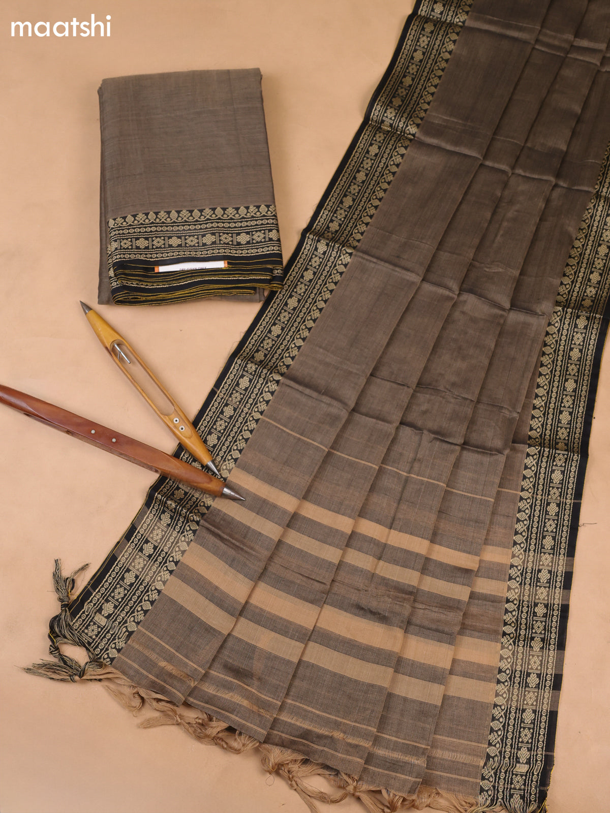 Grey and Black Narayanpet Cotton Dress Materials With A Plain Body and Thread-Woven Border