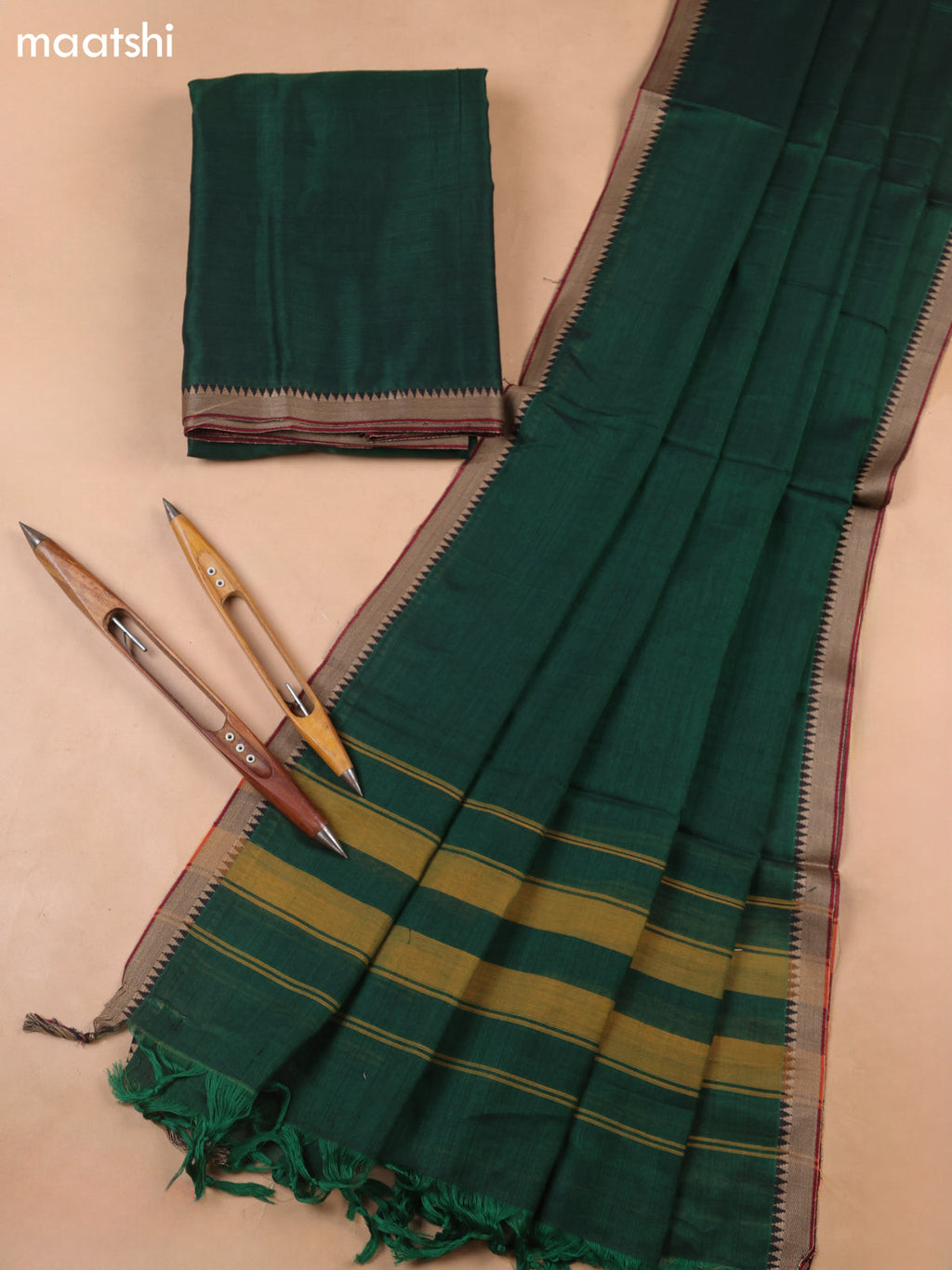 Green Narayanpet Cotton Dress Materials With A Plain Body and Thread-Woven Border