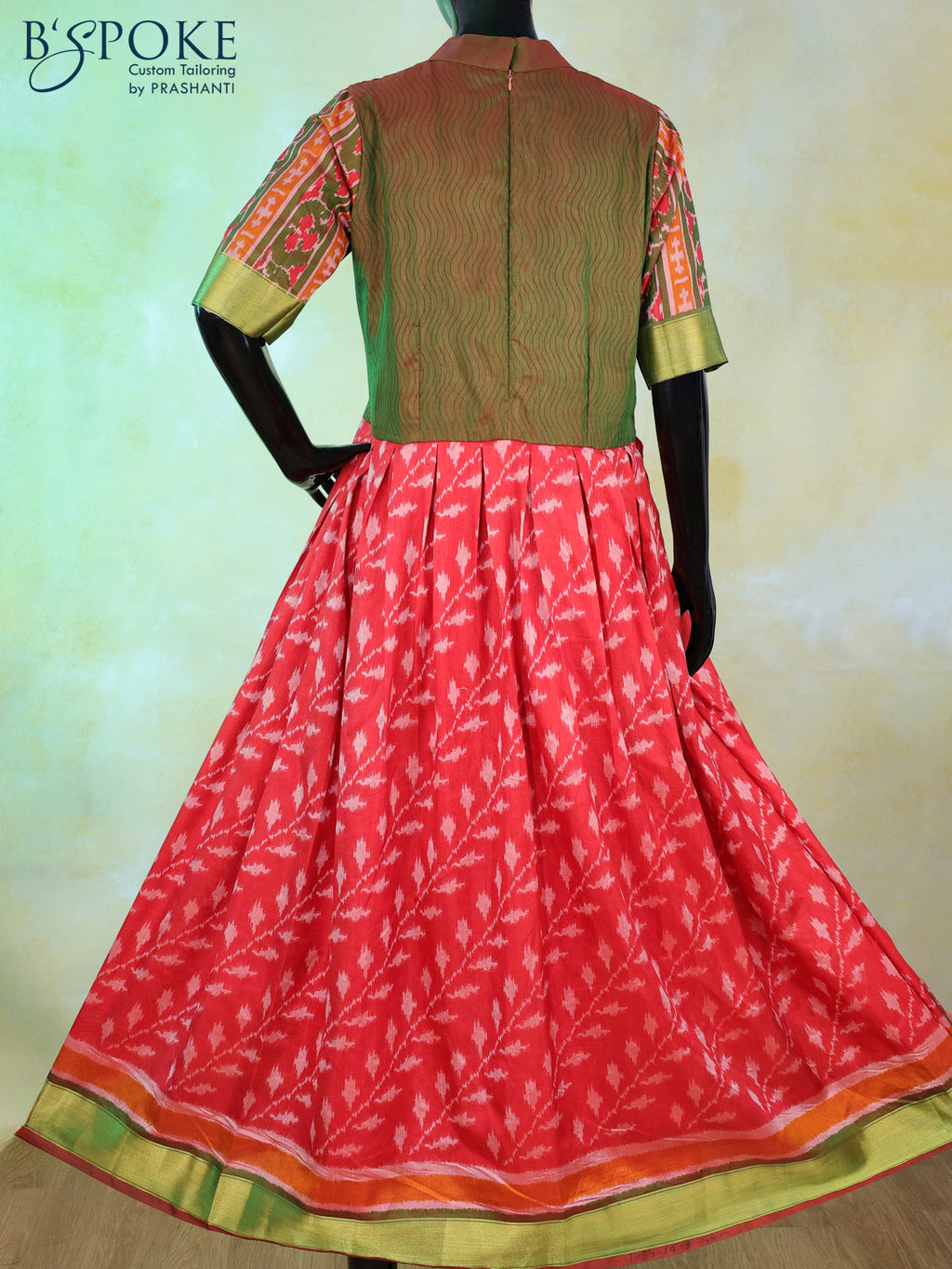 Semi tussar anarkali kurti dual shade of green and maroon with allover ikat weaves & collar neck pattern and back open & zip type