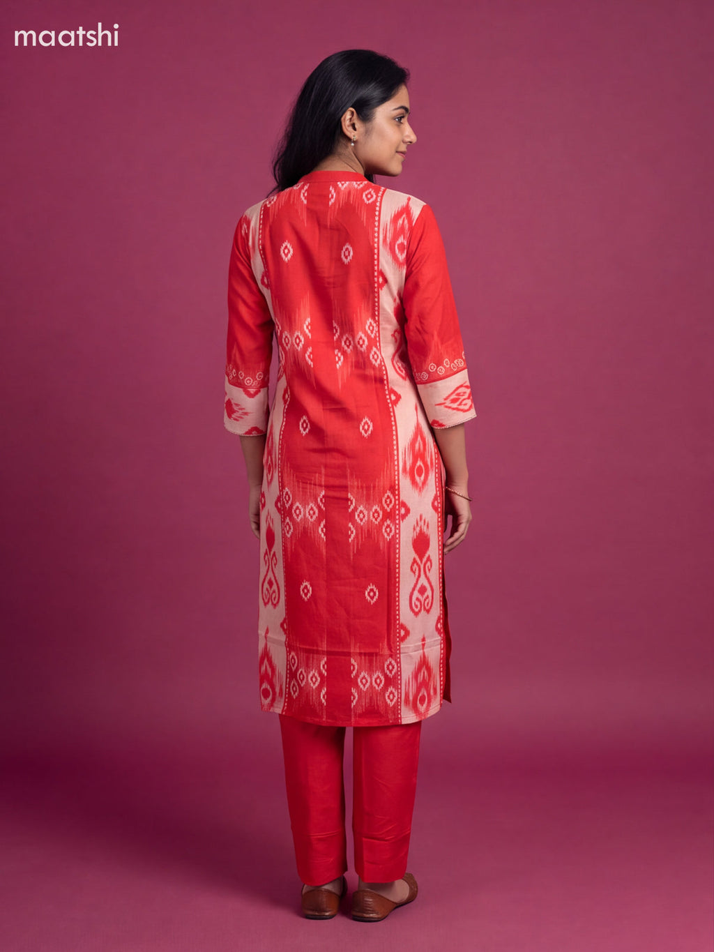 Red Muslin Printed & Embroidery Work Kurti Set