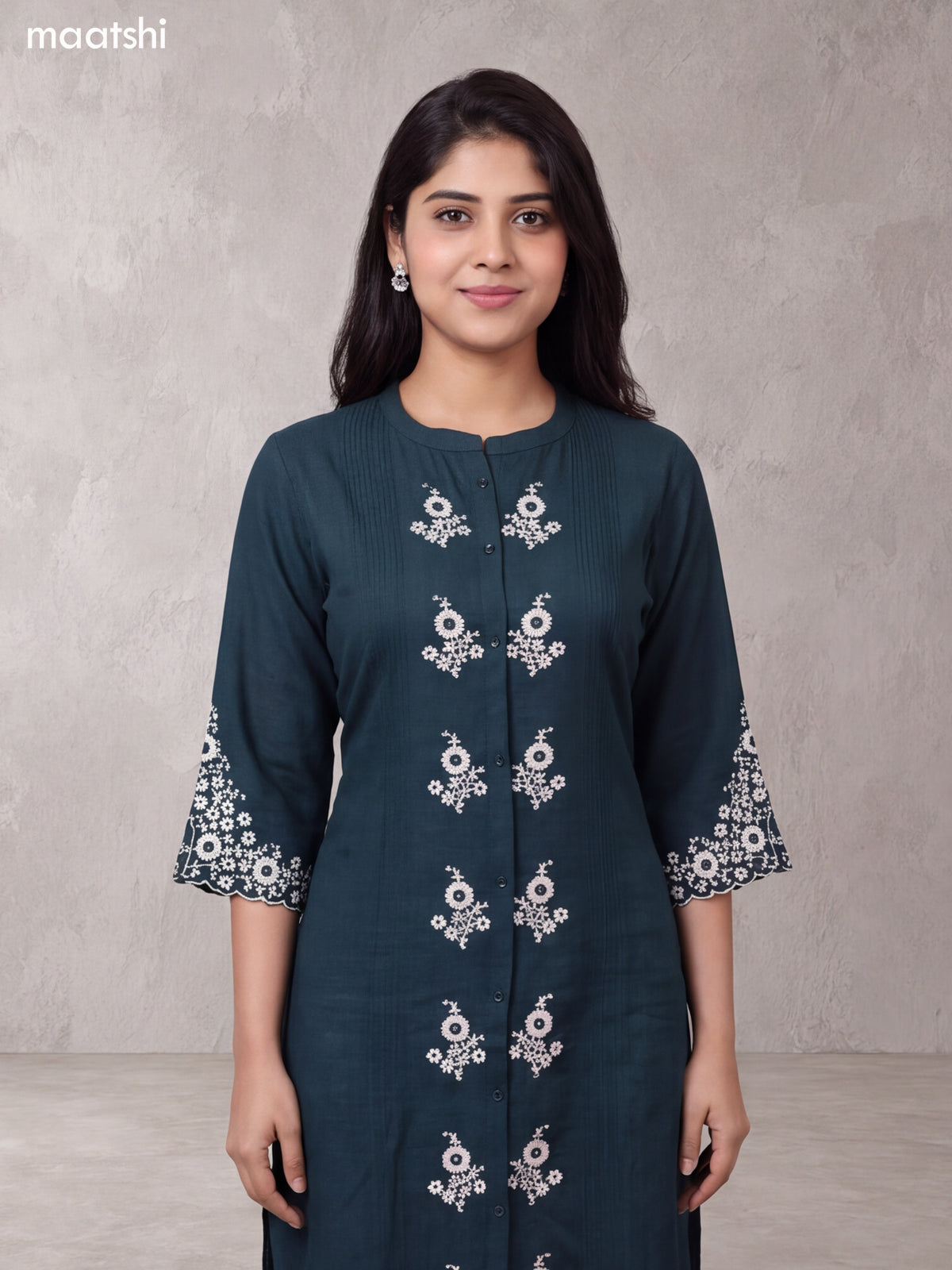 Green and Off White Cotton Floral Embroidery Work Kurti Set