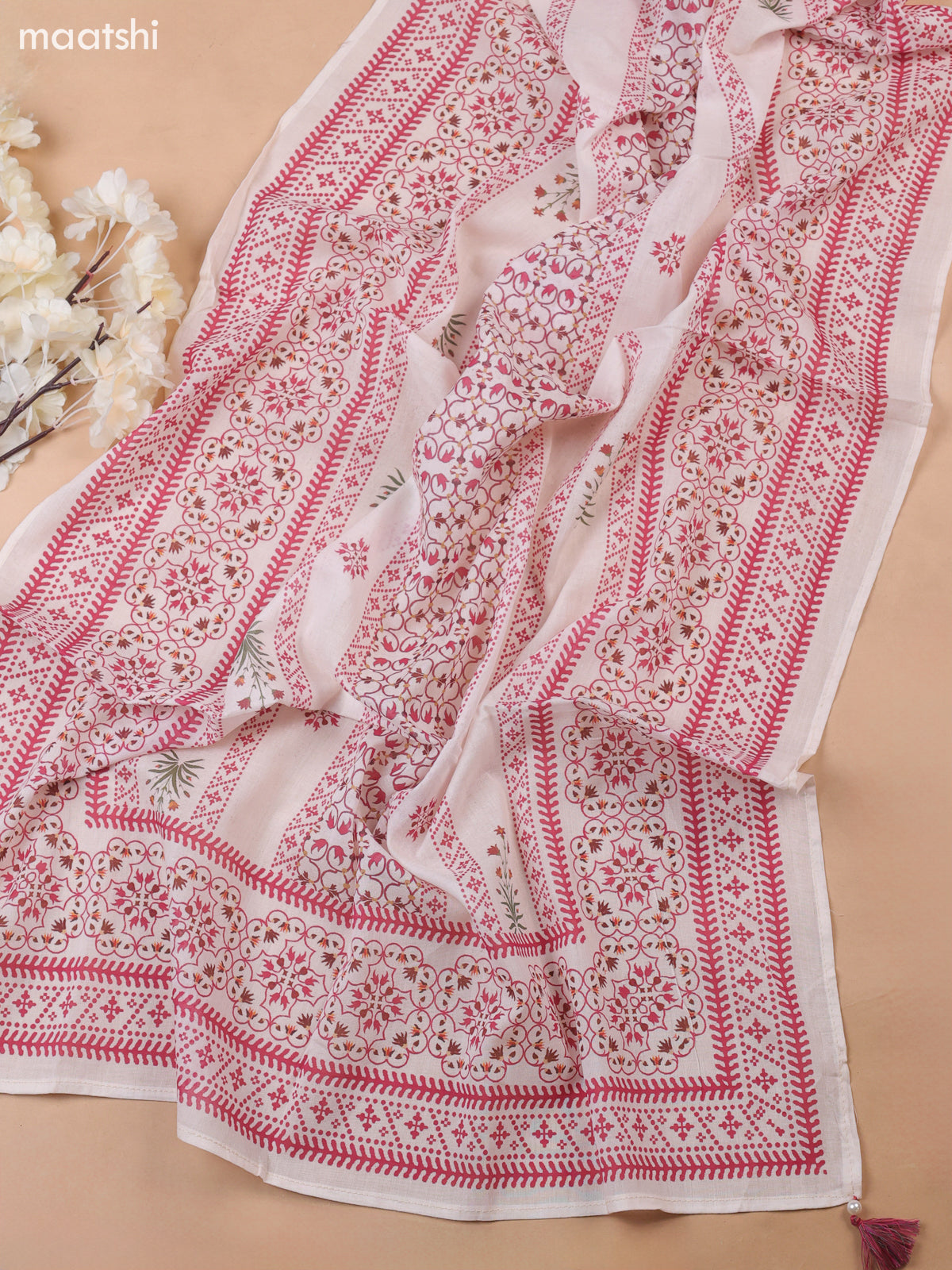 Off White and Red Cotton Dress Material With Allover Prints & Kantha Stitch Work Neck Pattern
