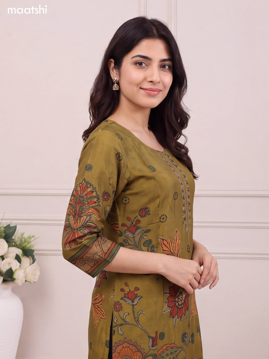 Mehendi Green Muslin Floral Prints & Embroidery Work Long Kurti