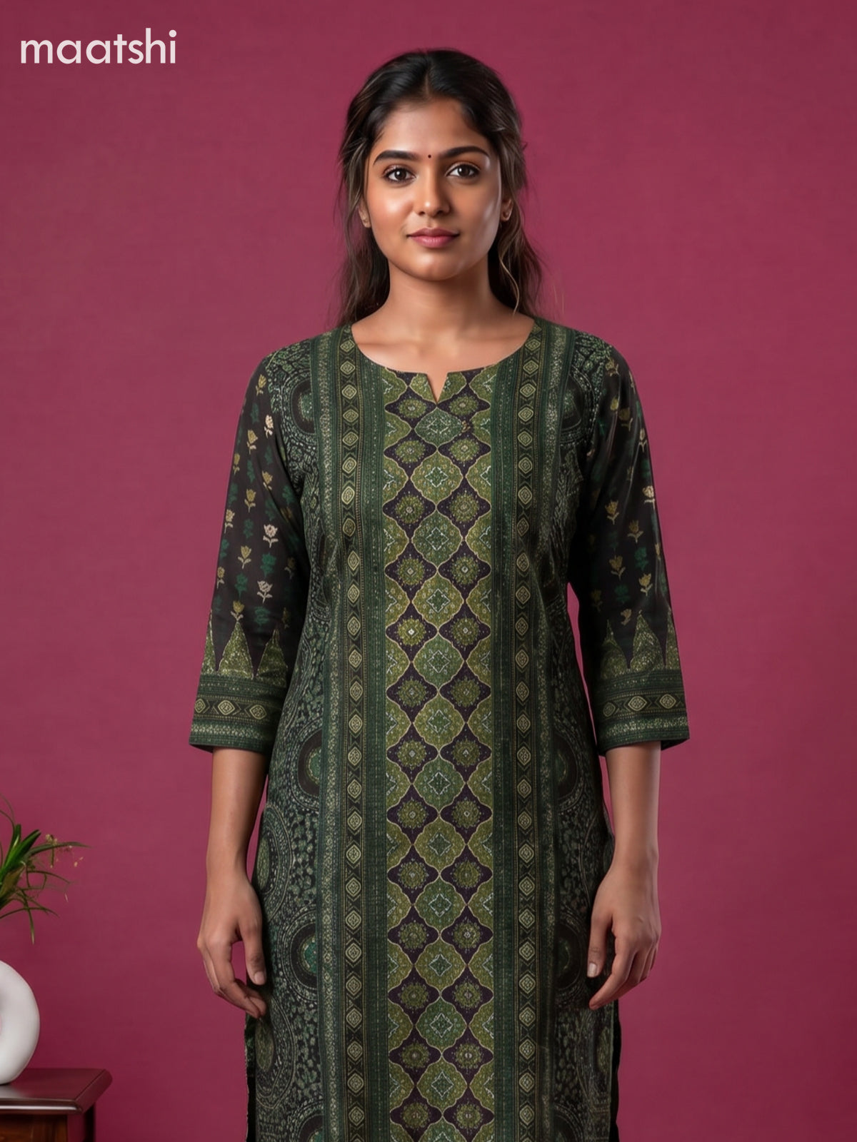 Mehandi Green and Black Muslin Printed Staight Kurti