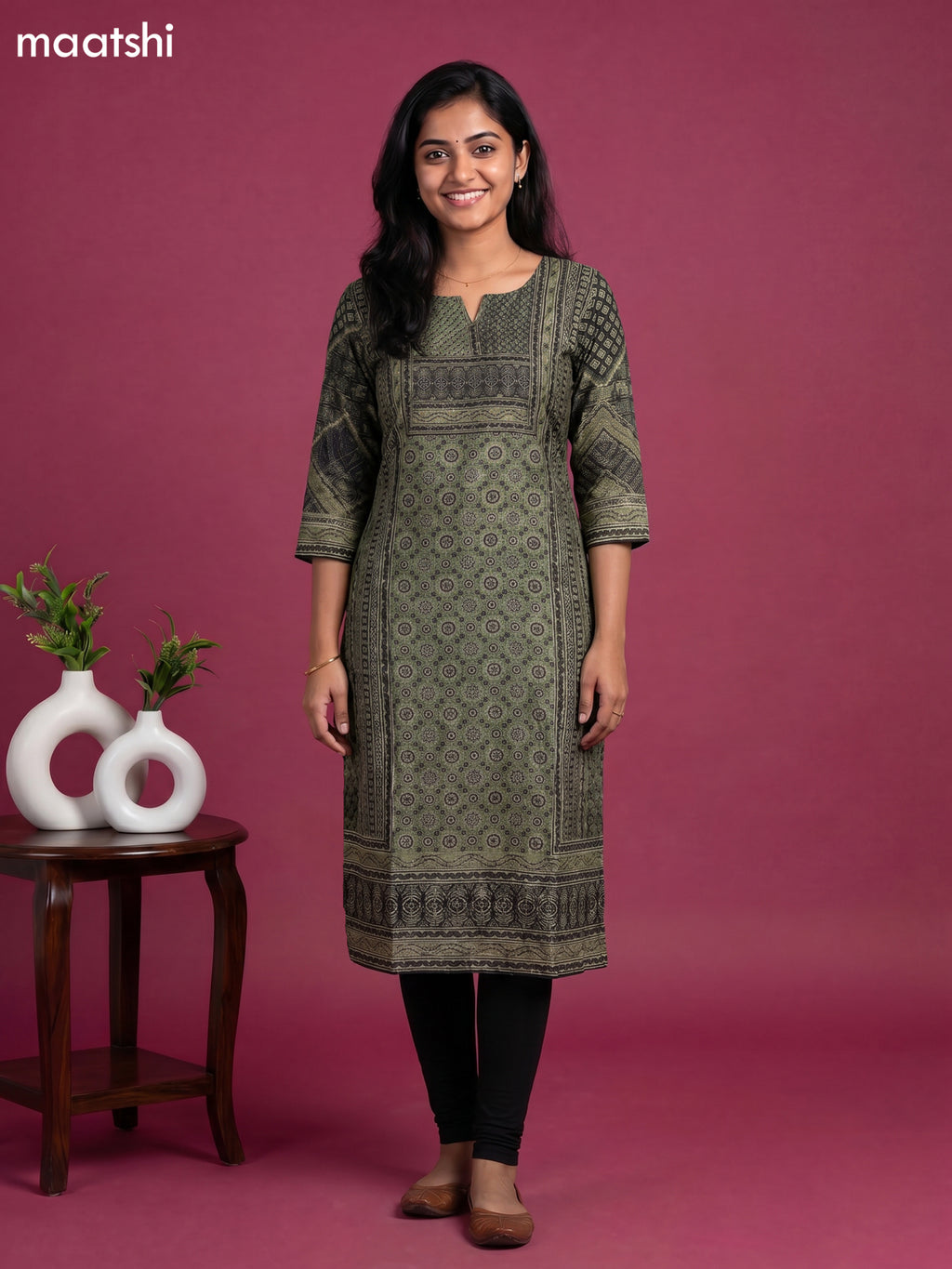 Mehandi Green and Black Muslin Printed Staight Kurti