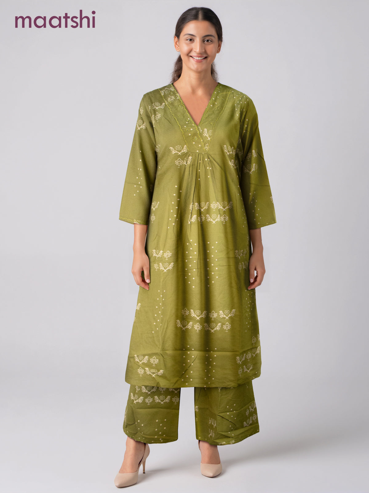 Cotton co-ord set green shade with prints & embroidery mirror work v neck pattern and palazzo pant