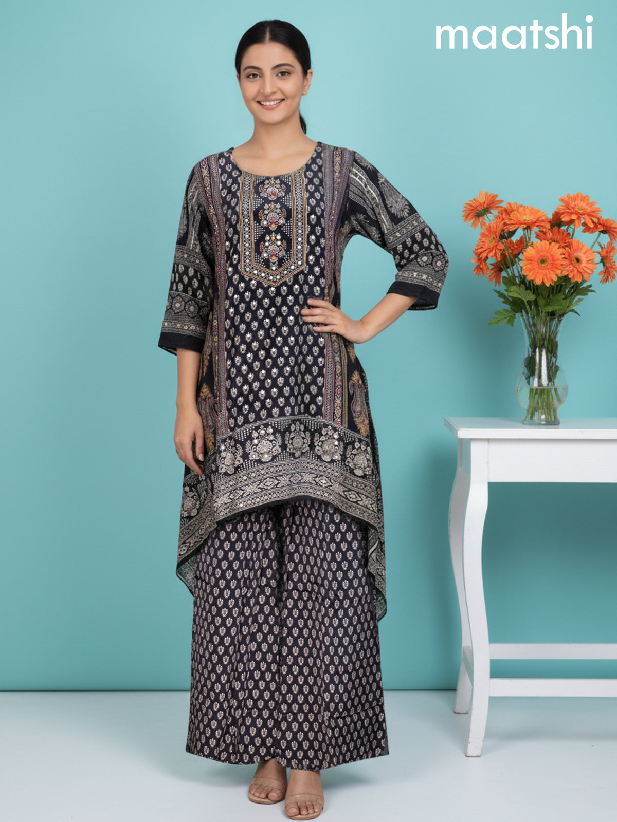 Black Crepe Silk Printed Straight Kurti Set