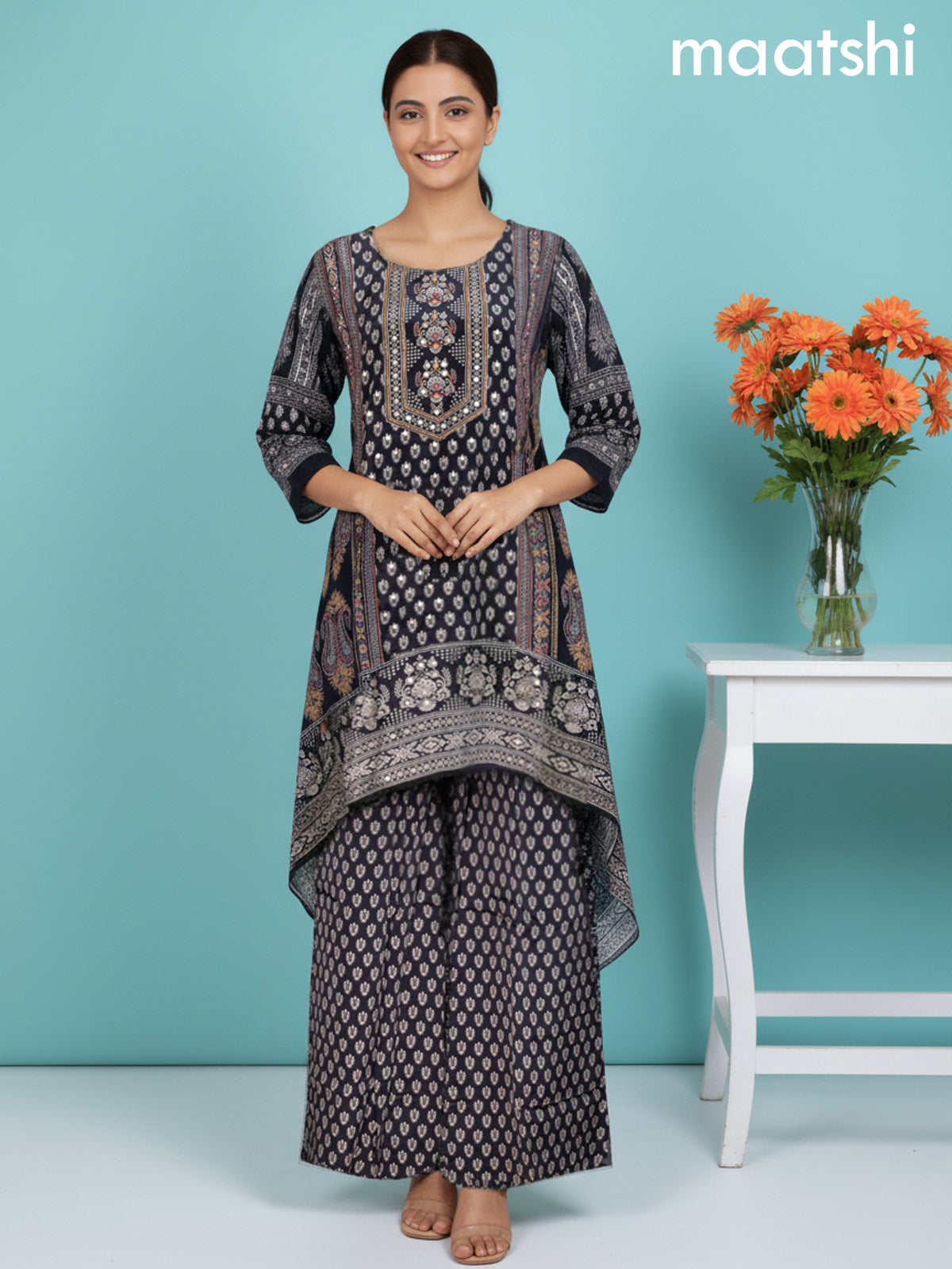 Black Crepe Silk Printed Straight Kurti Set