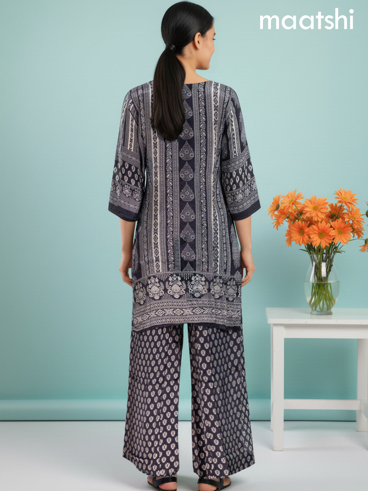 Black Crepe Silk Printed Straight Kurti Set