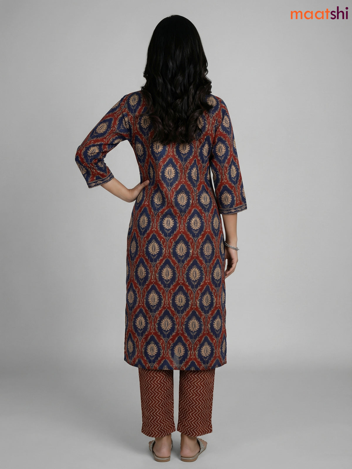 Maroon and Blue Cotton Printed Straight Suit