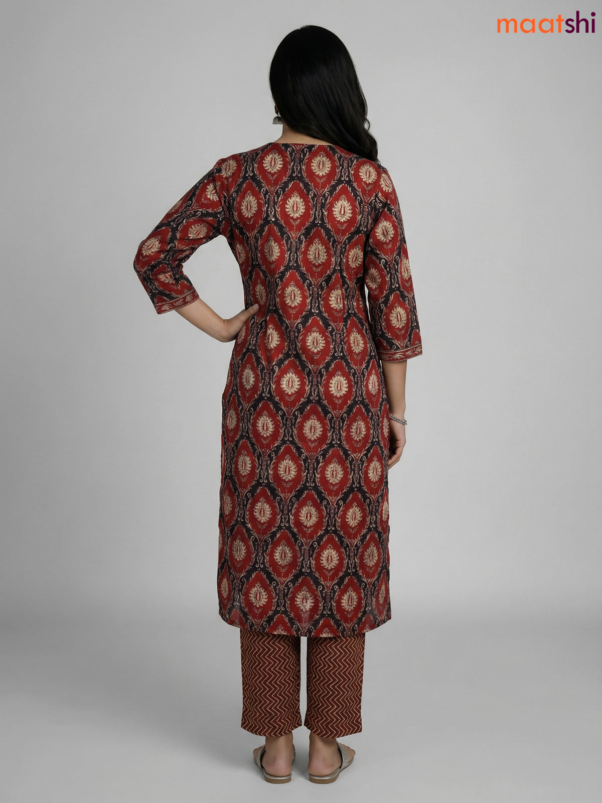 Maroon and Black Cotton Printed Straight Suit