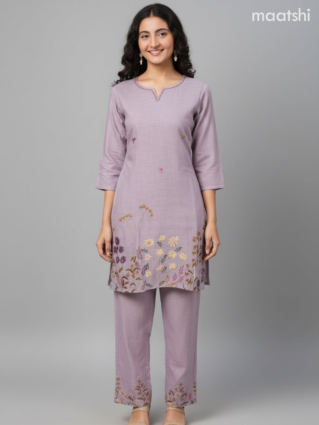 Short co-ord set pastel lavender with floral kantha stich work and straight cut pant