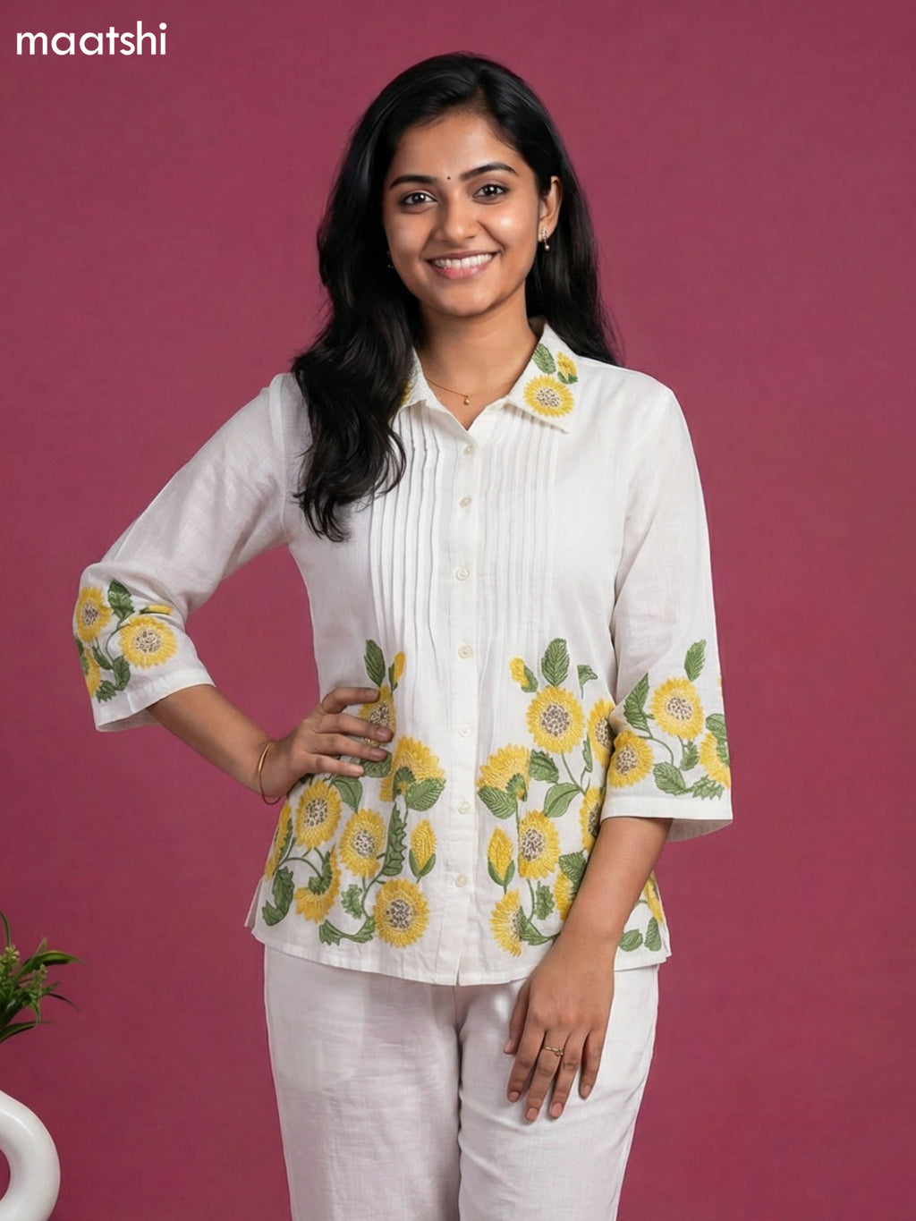 Off White Cotton Floral Embroidery Work Co-Ord Set