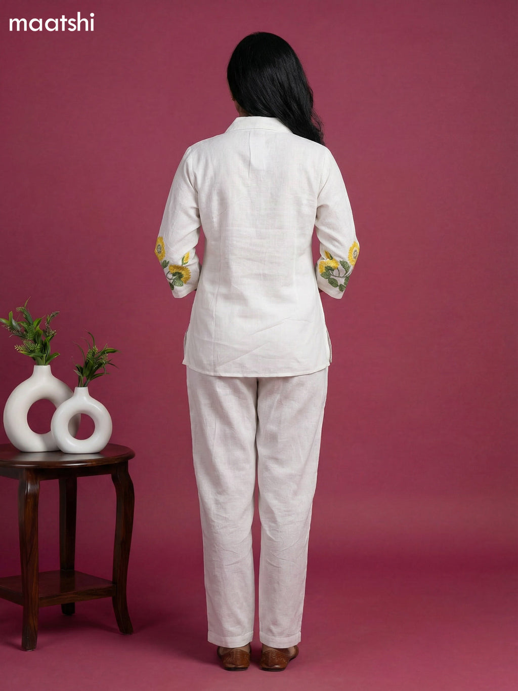 Off White Cotton Floral Embroidery Work Co-Ord Set