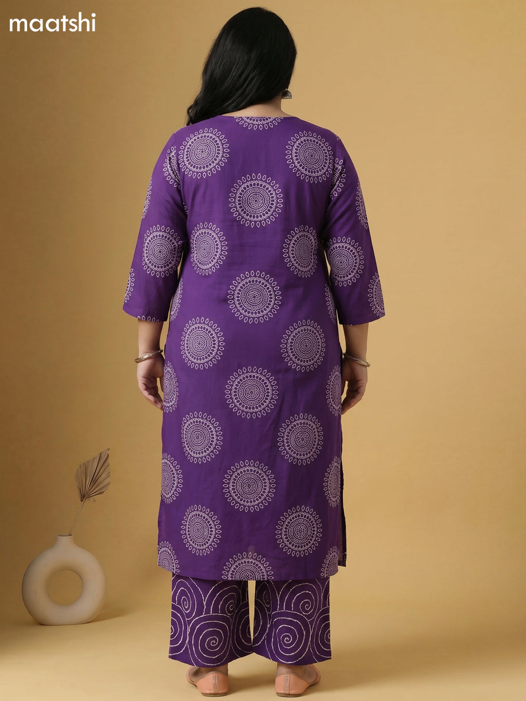 Violet Cotton Bandhini Printed Straight Suit
