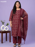 Maroon and Beige Cotton Batik Printed Straight Suit