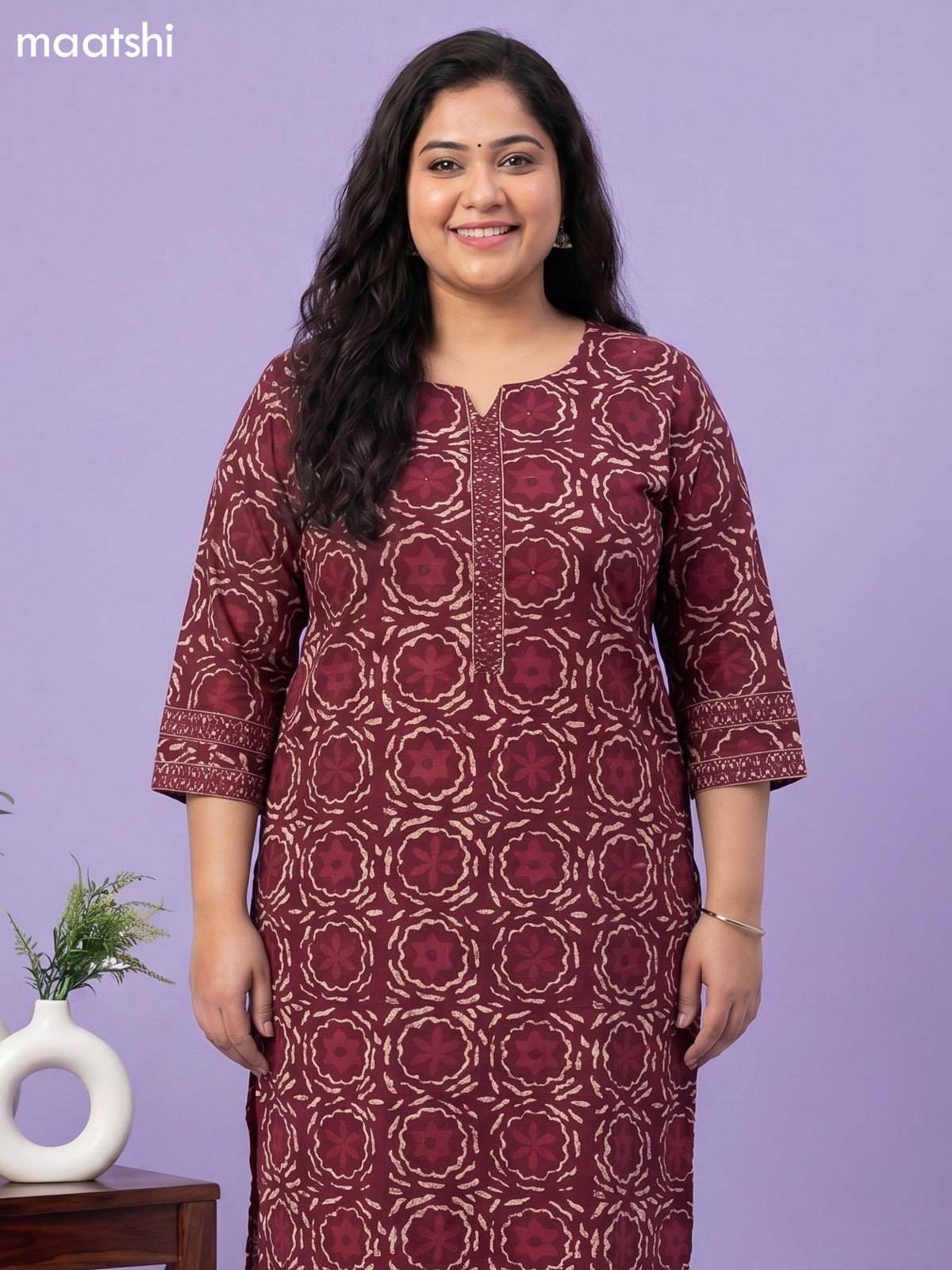 Maroon and Beige Cotton Batik Printed Straight Suit