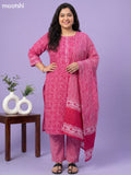 Pink and Off White Cotton Batik Printed Straight Suit