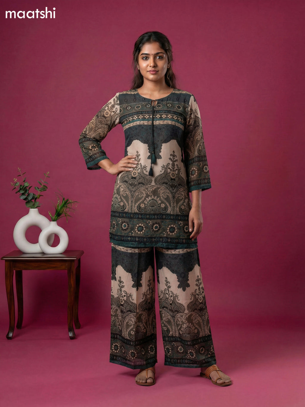 Dark Green and Beige Cotton Printed Short Co-Ord Set